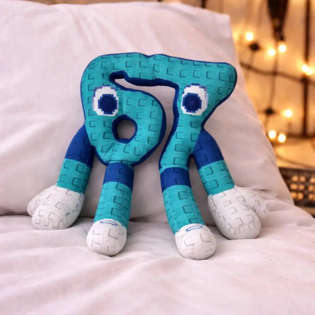 Peluche 67 - Chiffre Viral Italian Brainrot sur Canapé | Brainrot Club